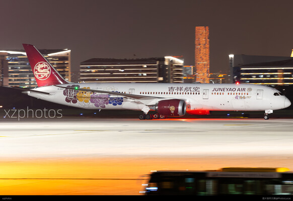 中国第一百架B787