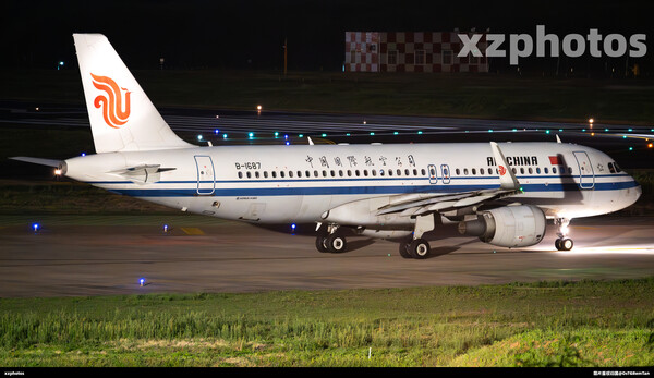 B-1687