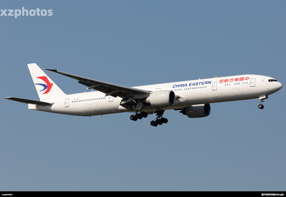 Boeing 777-39PER