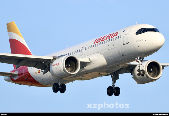 EC-NVS