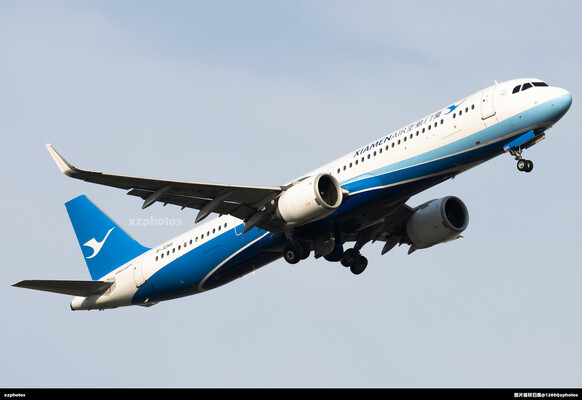 B-32HS