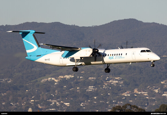 VH-IYZ