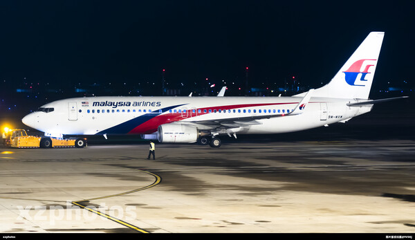9M-MXW