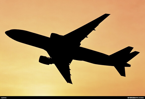 HL7775