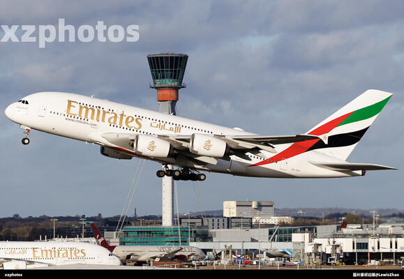 A6-EEX