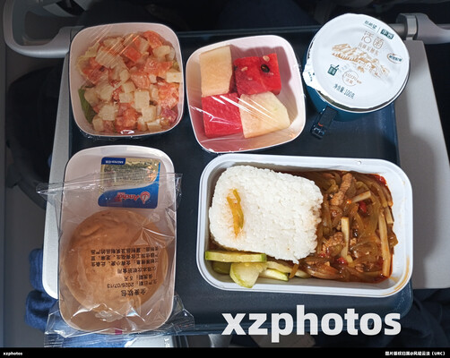 CA404 成都天府-新加坡樟宜 经济舱餐食