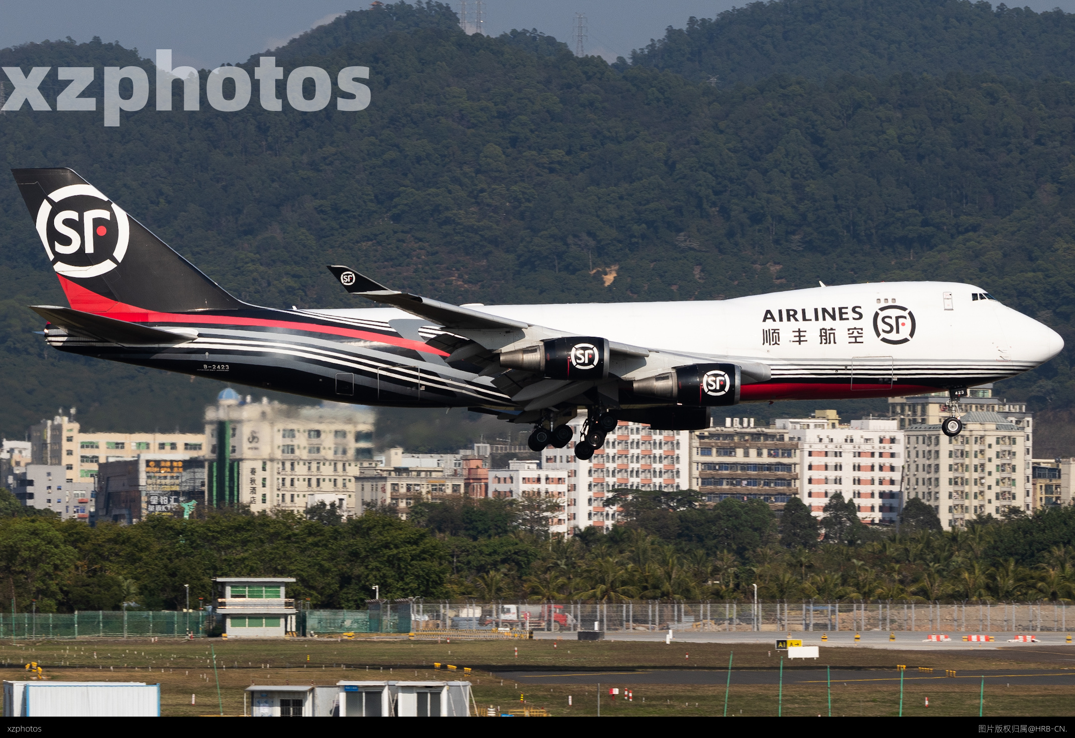 顺丰航空开通其首条英国航线