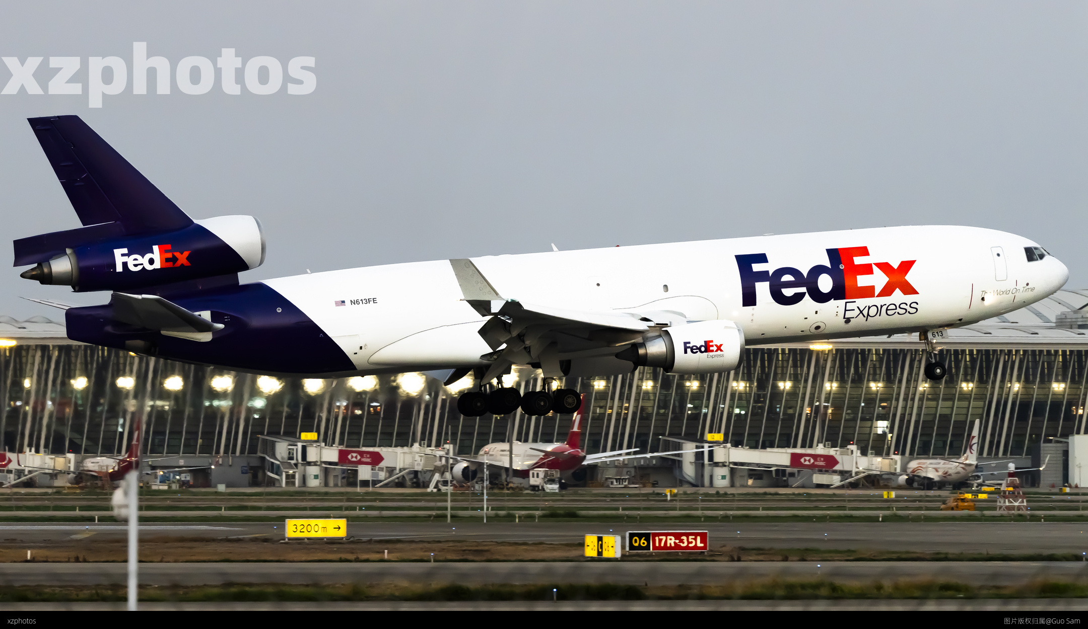 N613FE