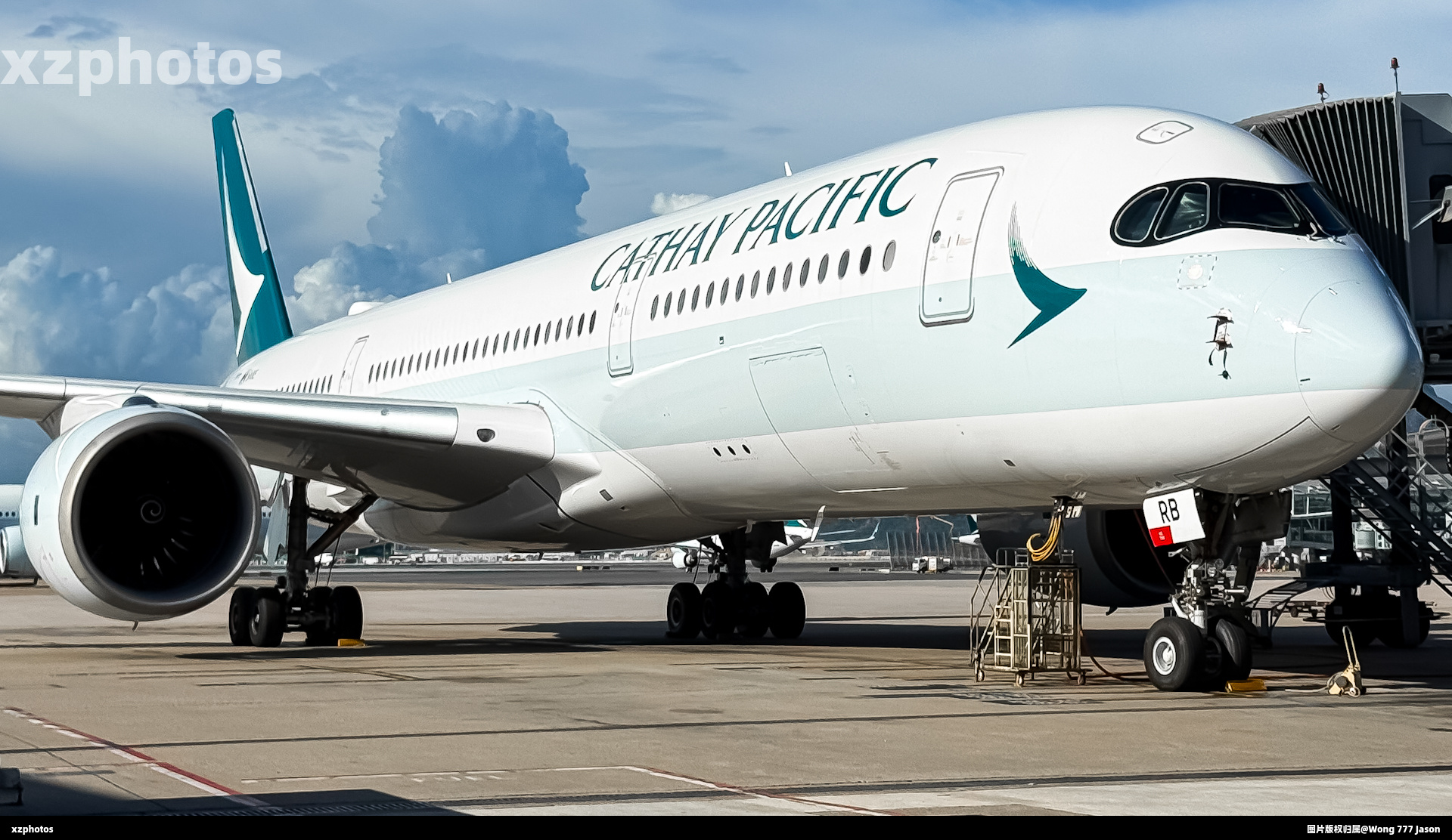 B-LRB