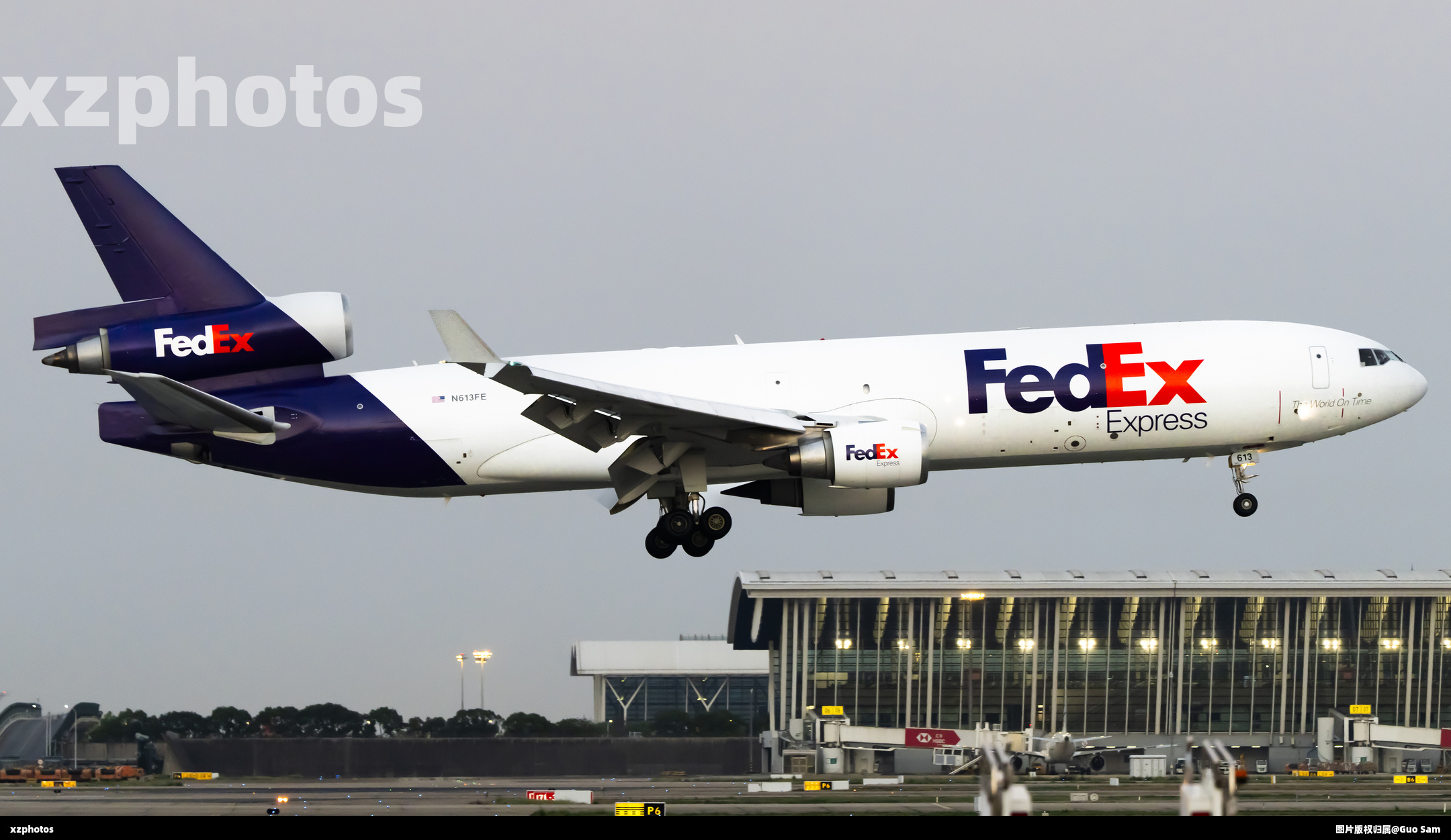 N613FE