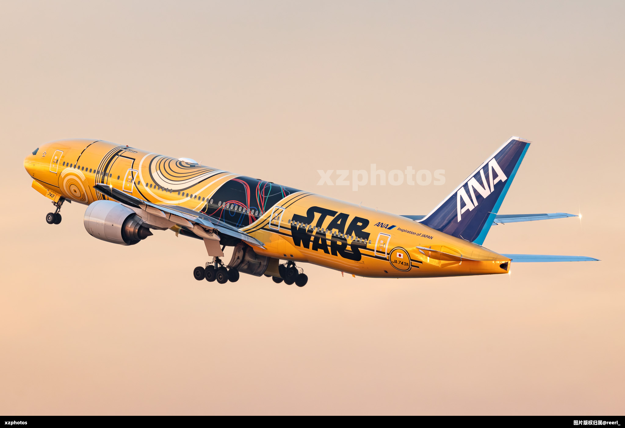 夕阳下的C-3PO