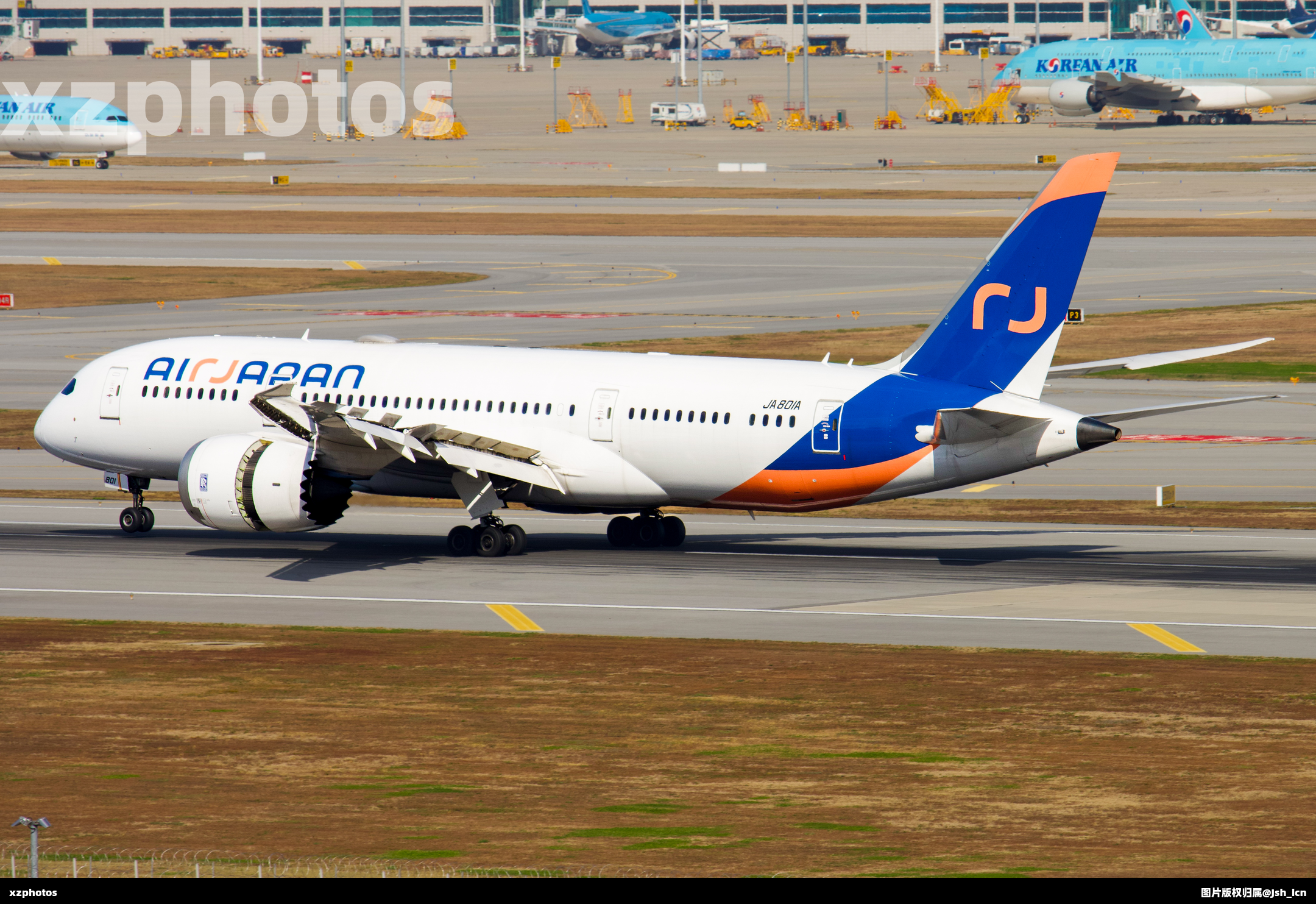 787