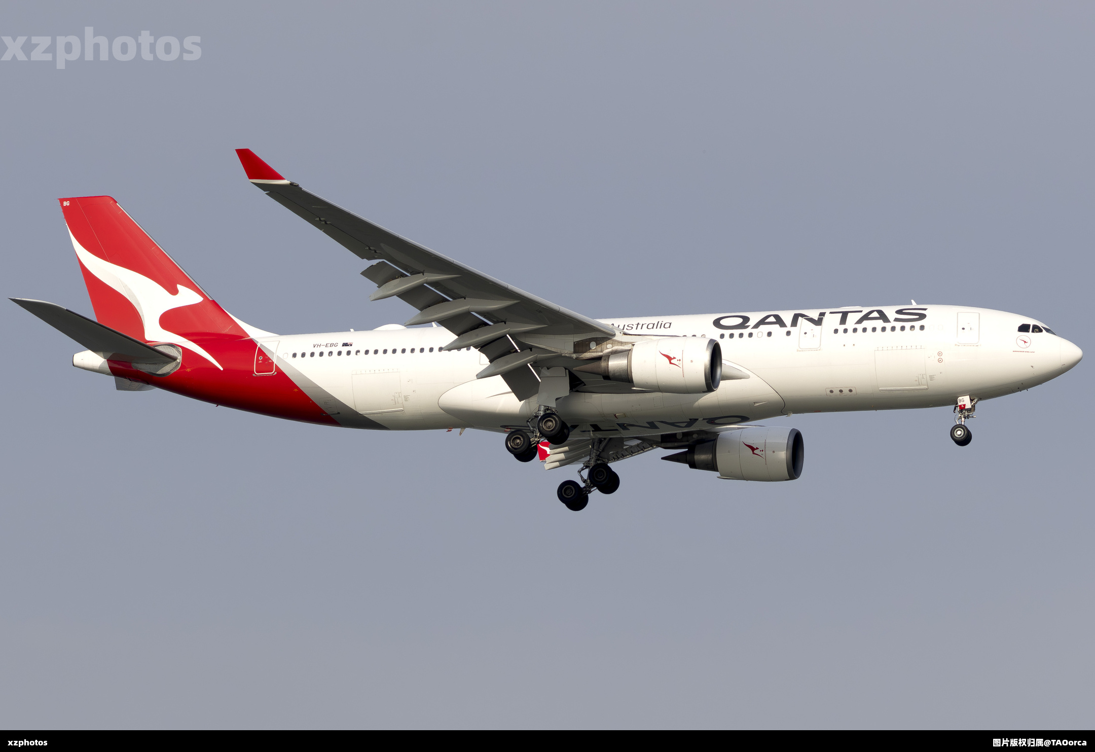 VH-EBG