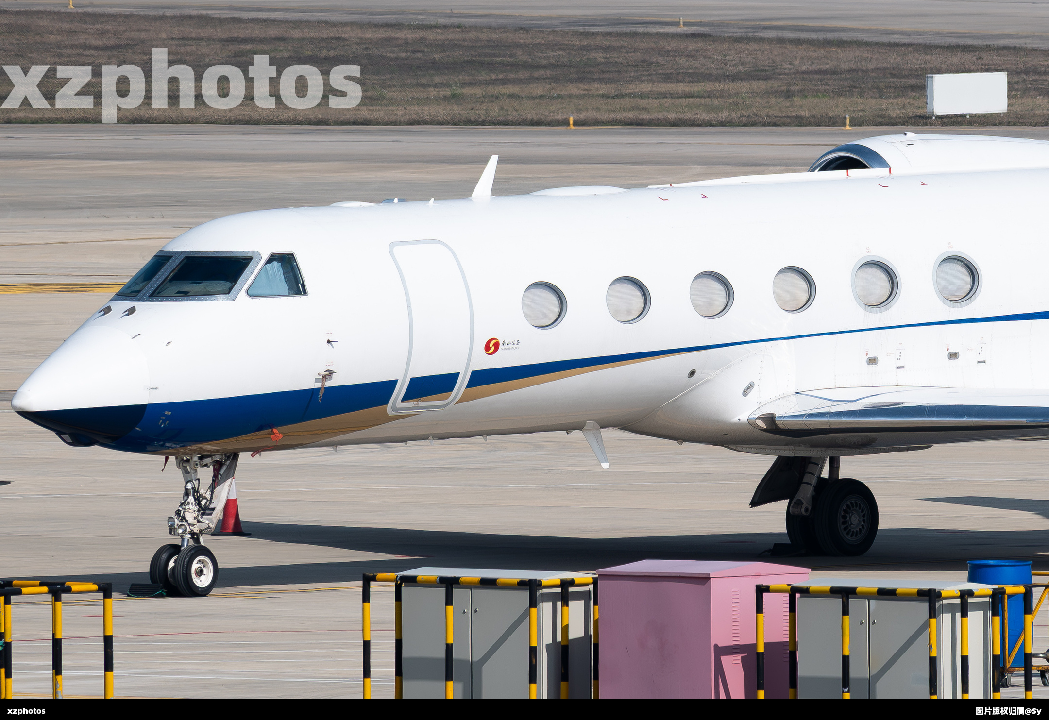 B-8271