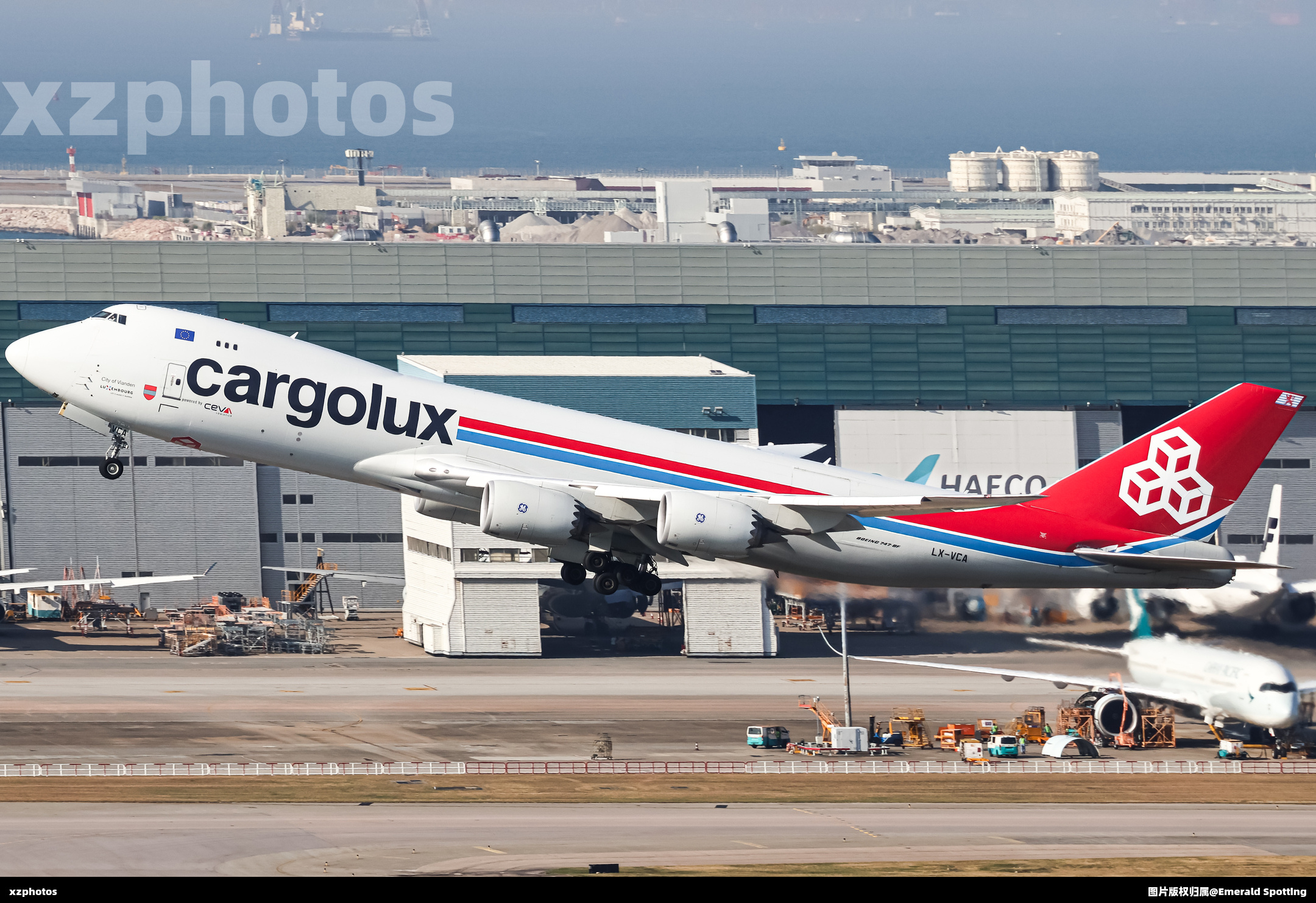 LX-VCA