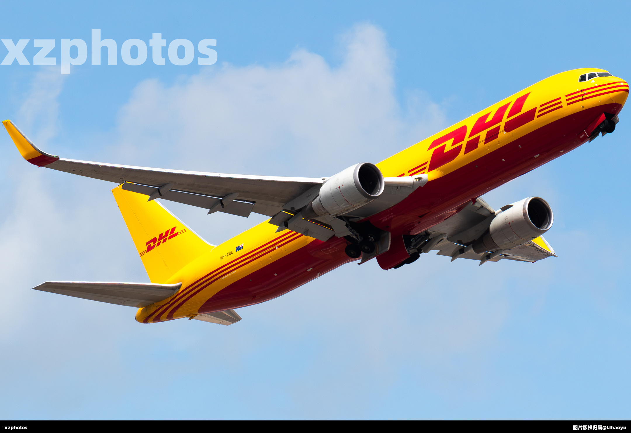 VH-XQU
