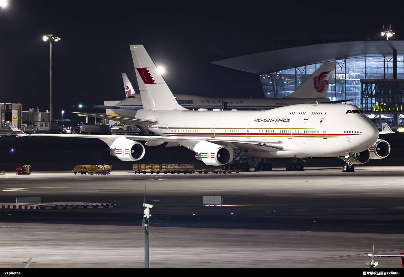 双747