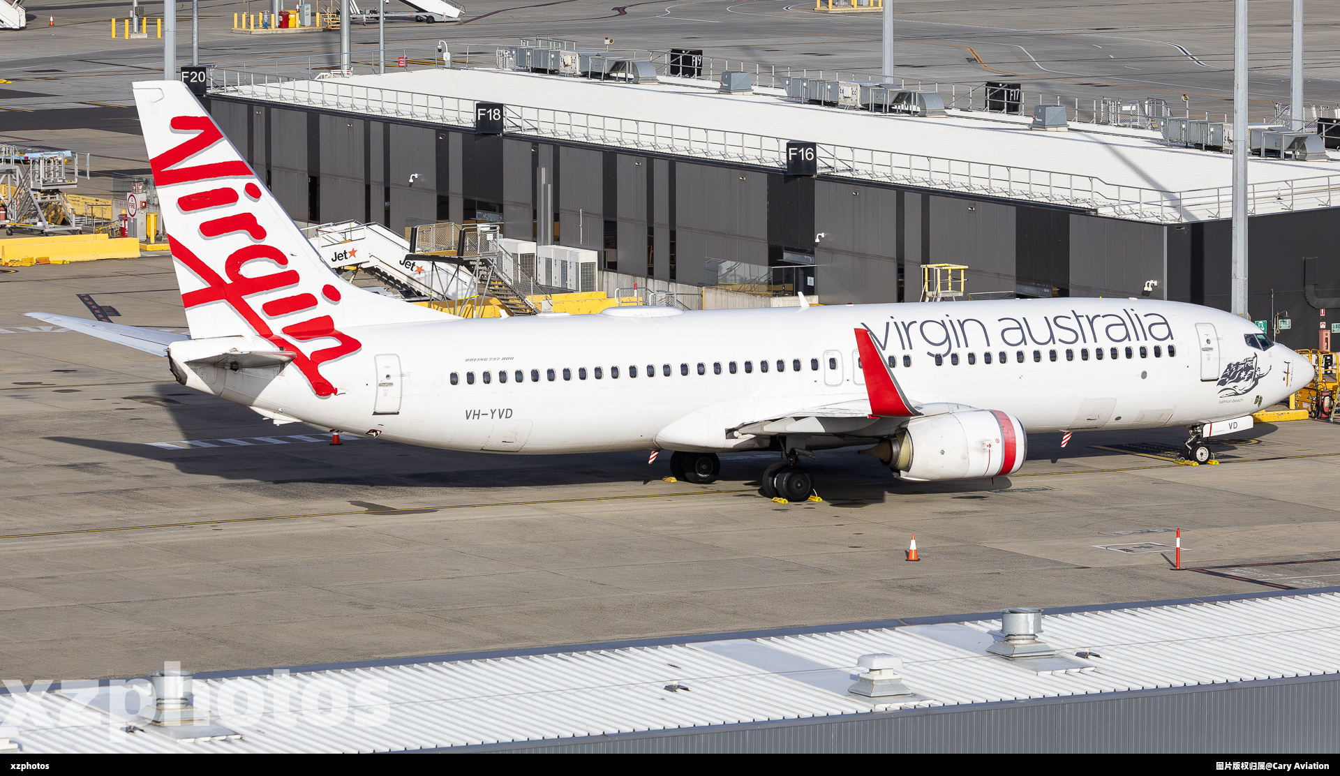 VH-YVD