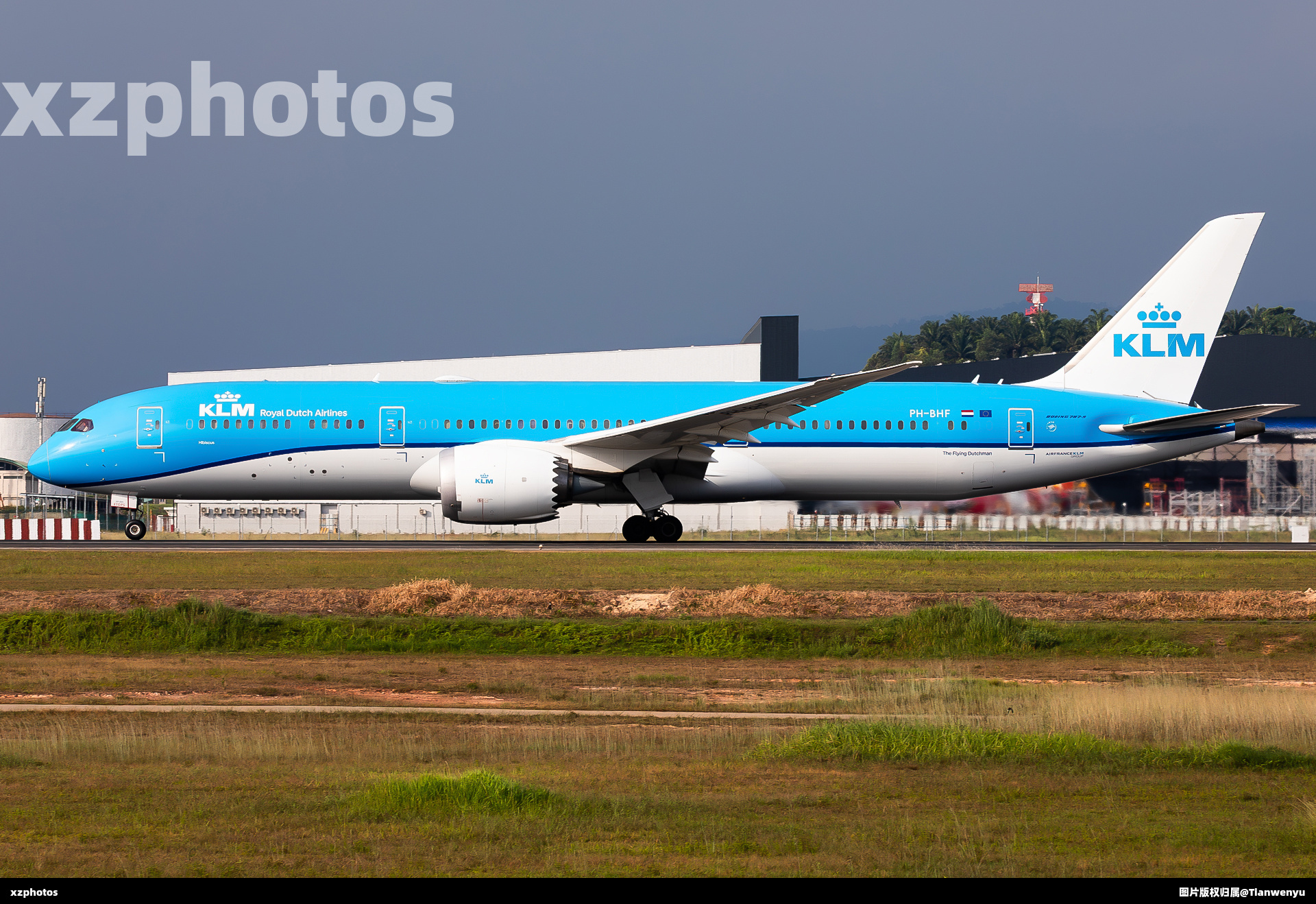 PH-BHF