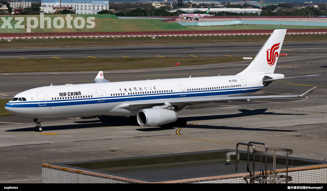 國航330