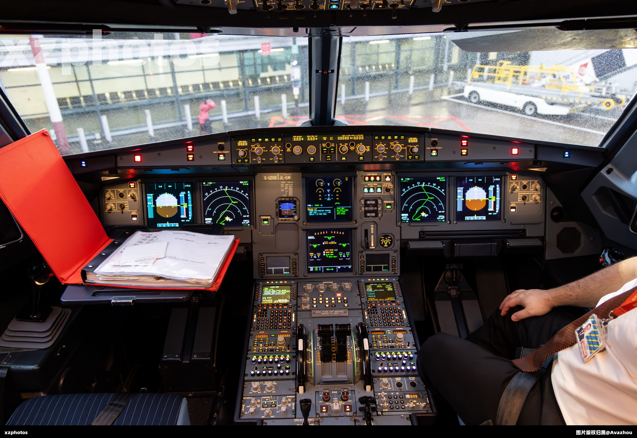 G-UZHD