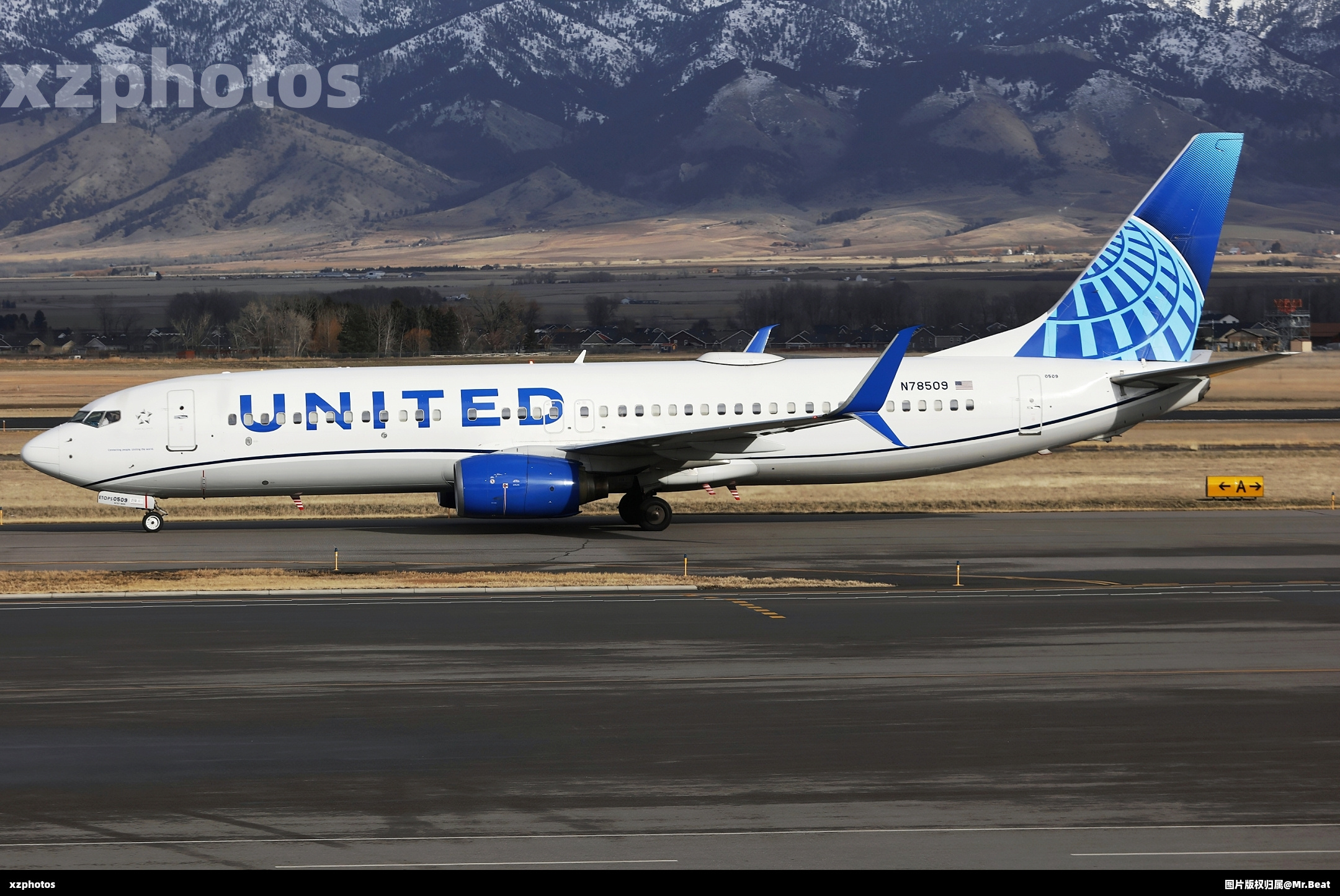 737