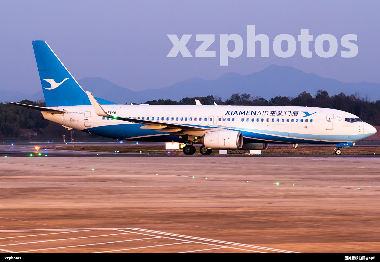 737