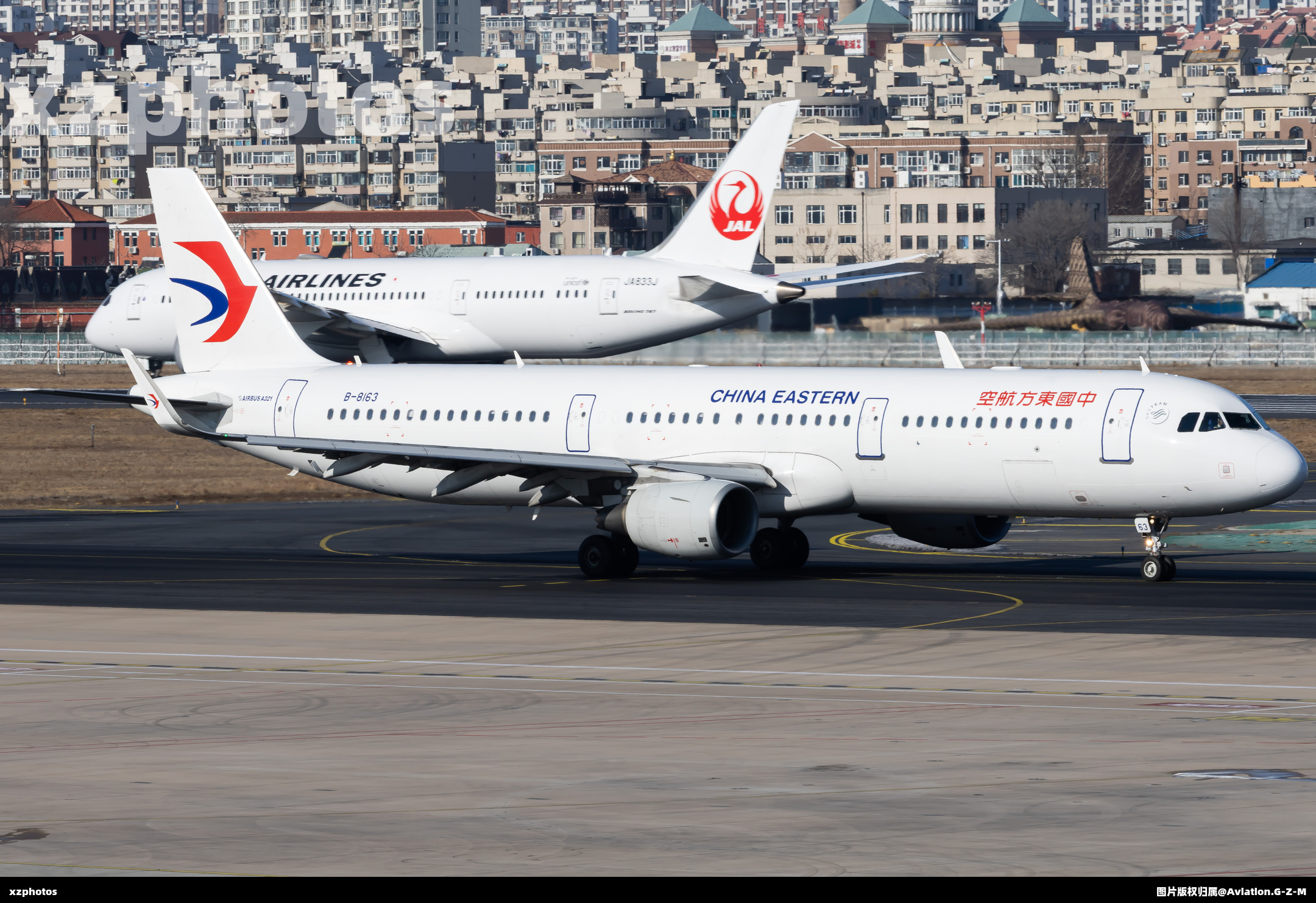 B-8163