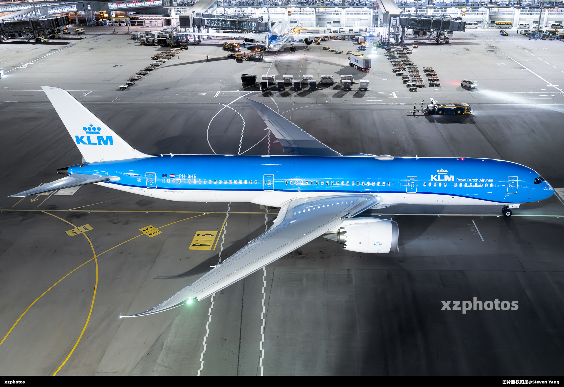 PH-BHE