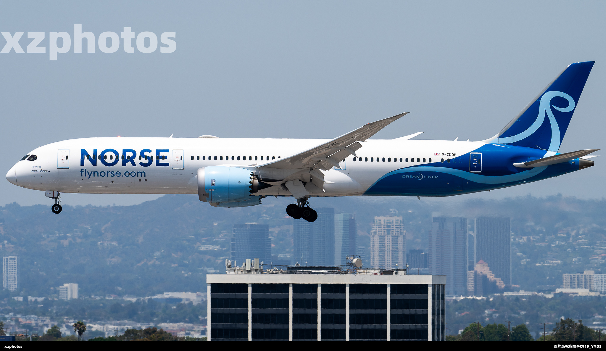787
