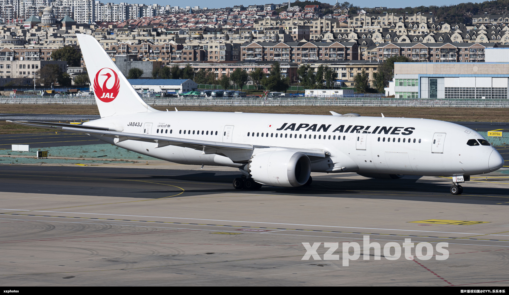 JA843J