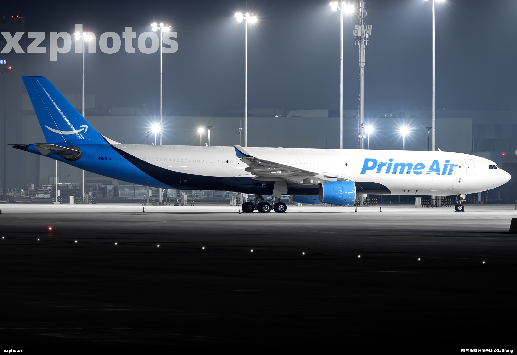 N821CM