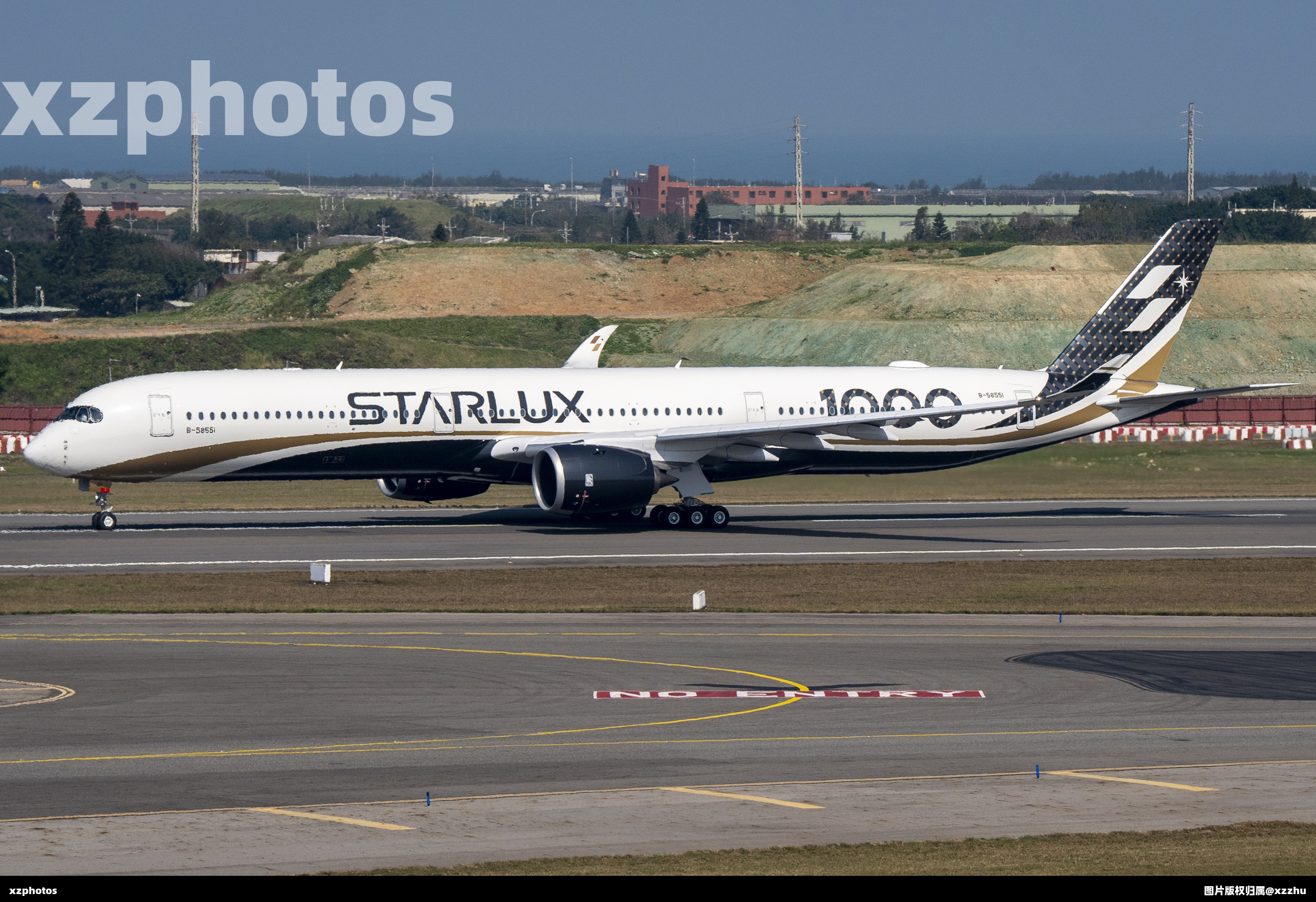 星宇航空A3501000商业首航