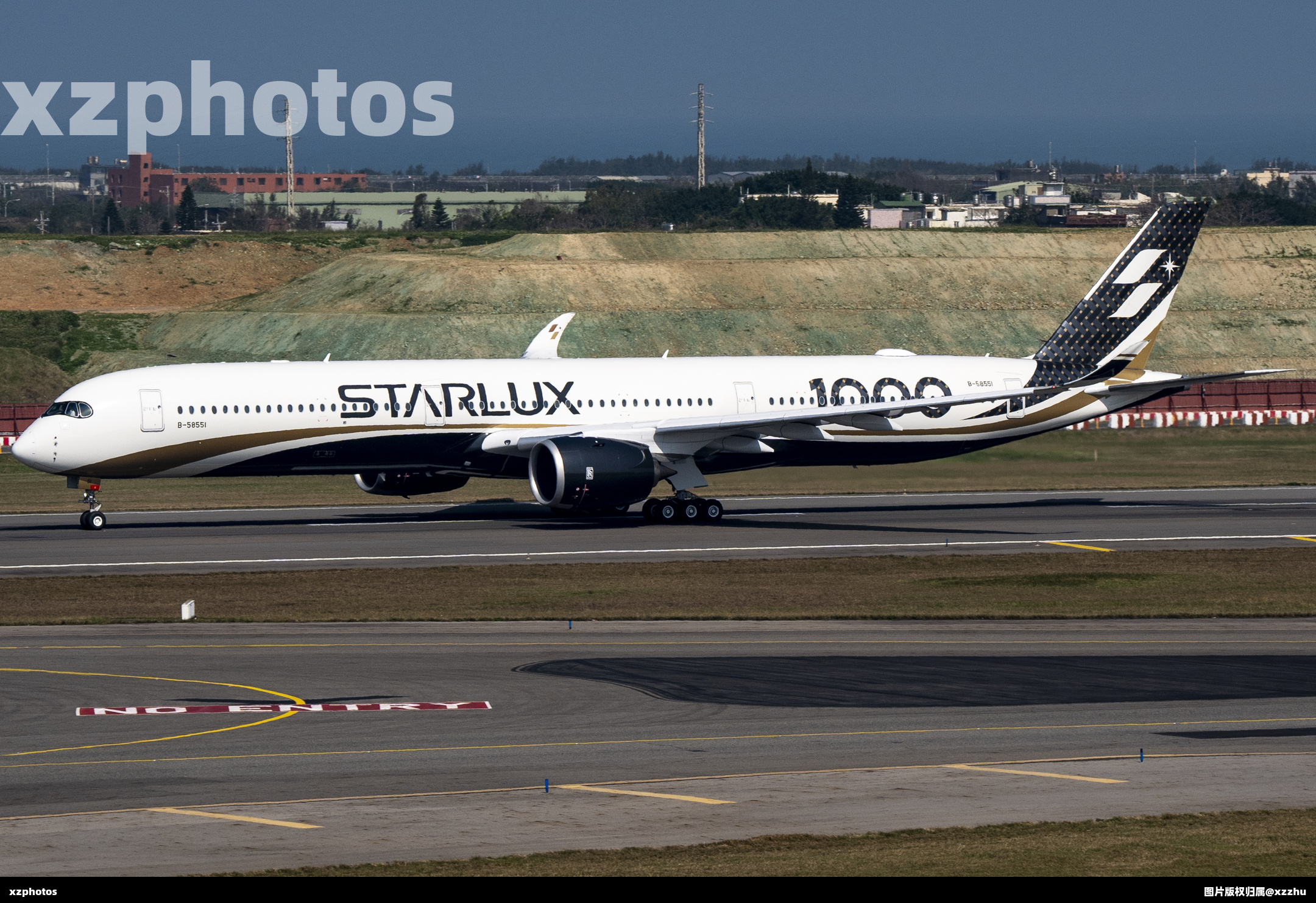 星宇航空A3501000商业首航