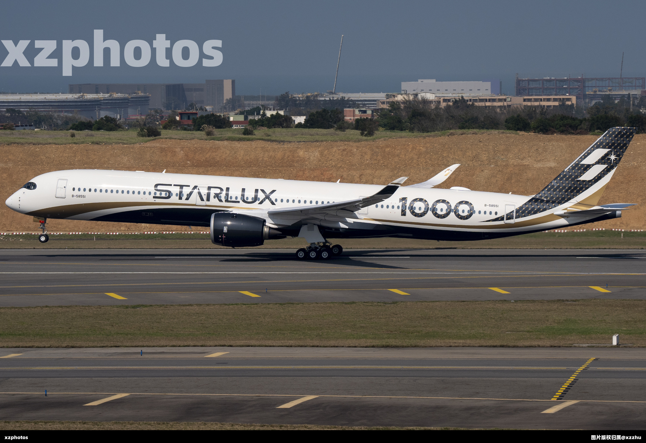 星宇航空A3501000商业首航