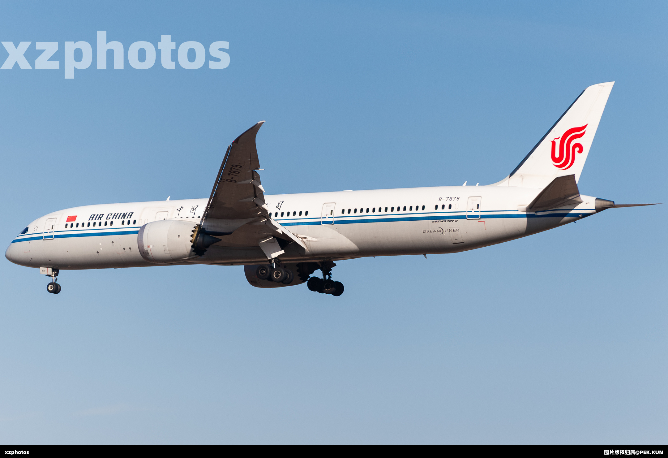 787