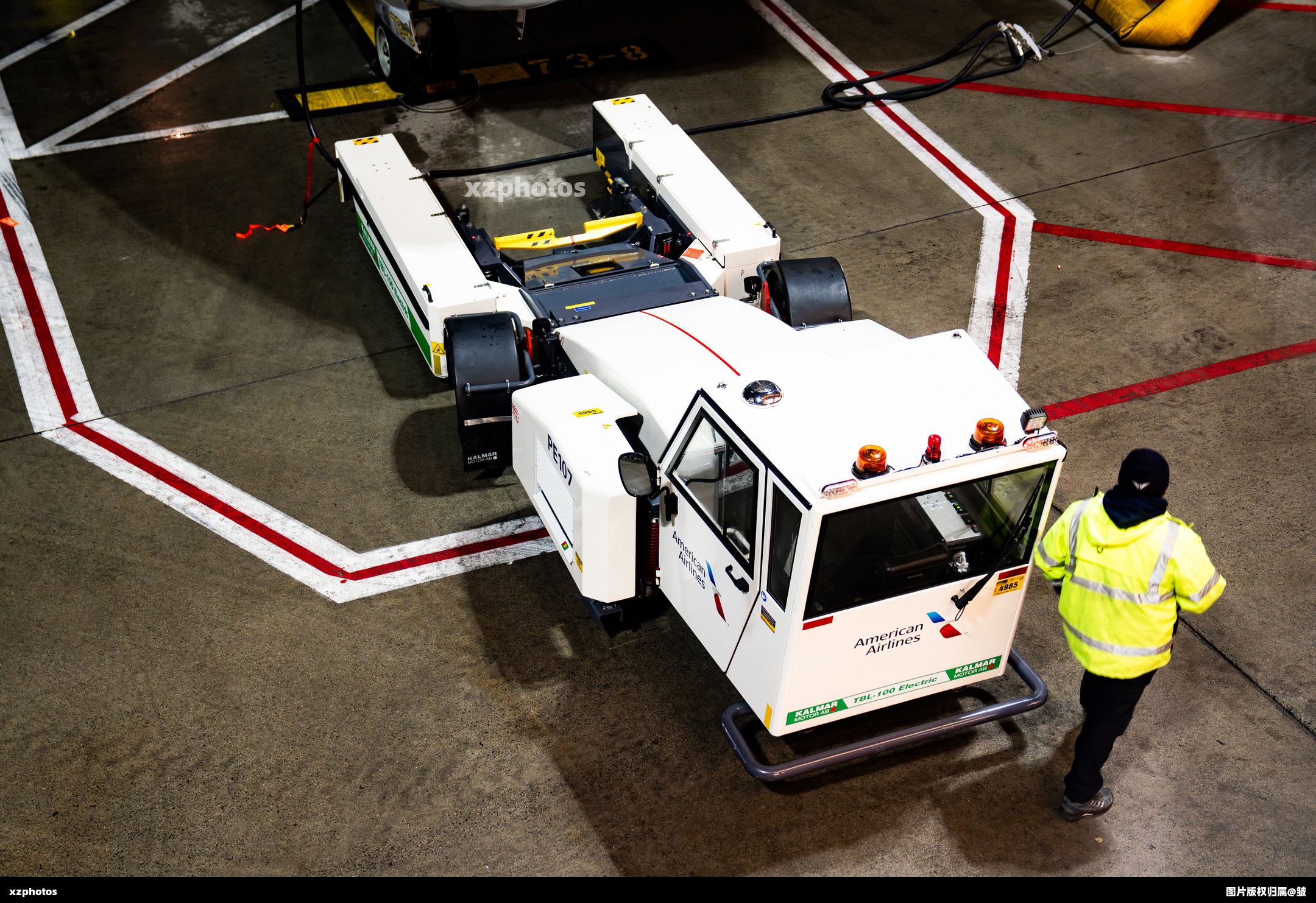 KBOS Ground Service
