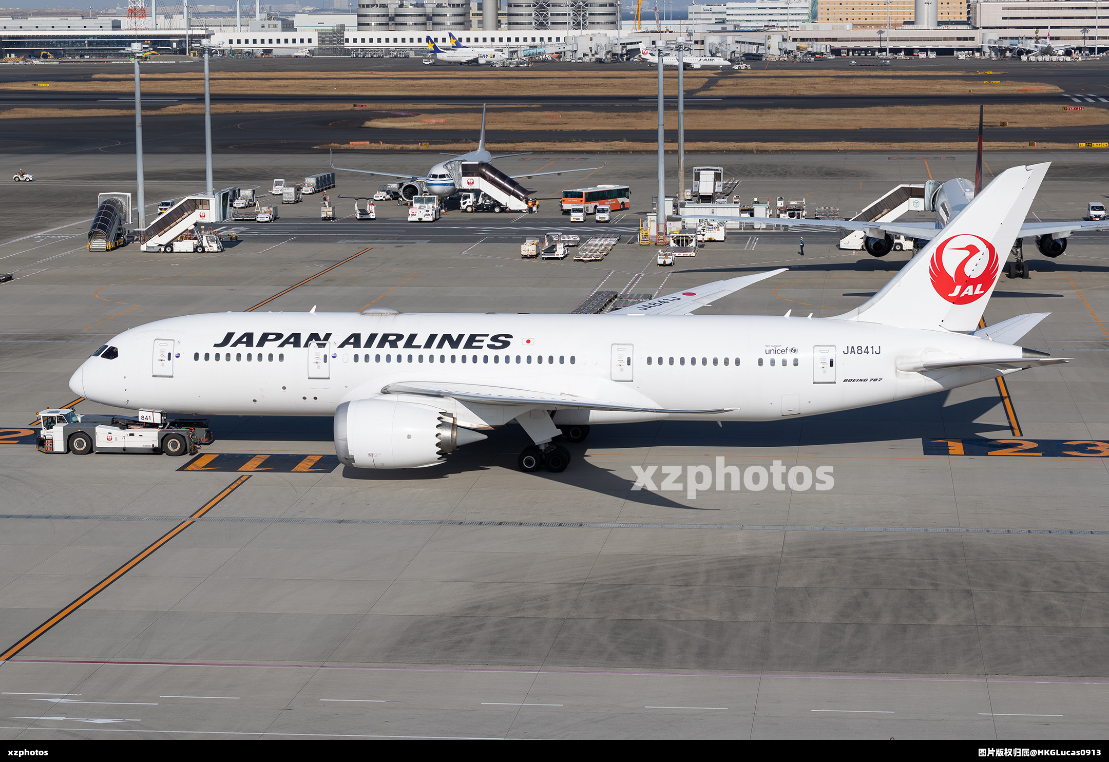 JA841J