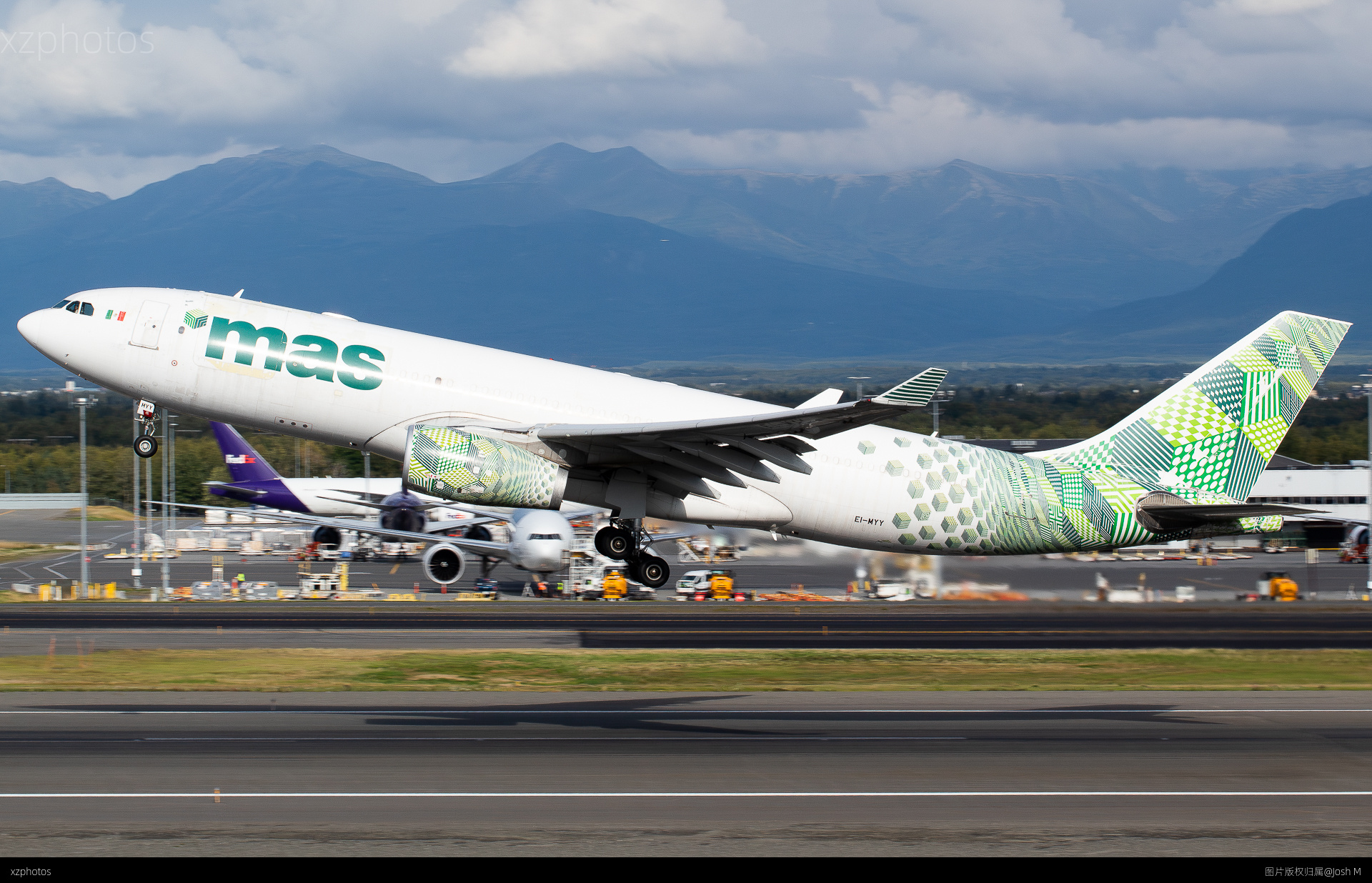 EI-MYY