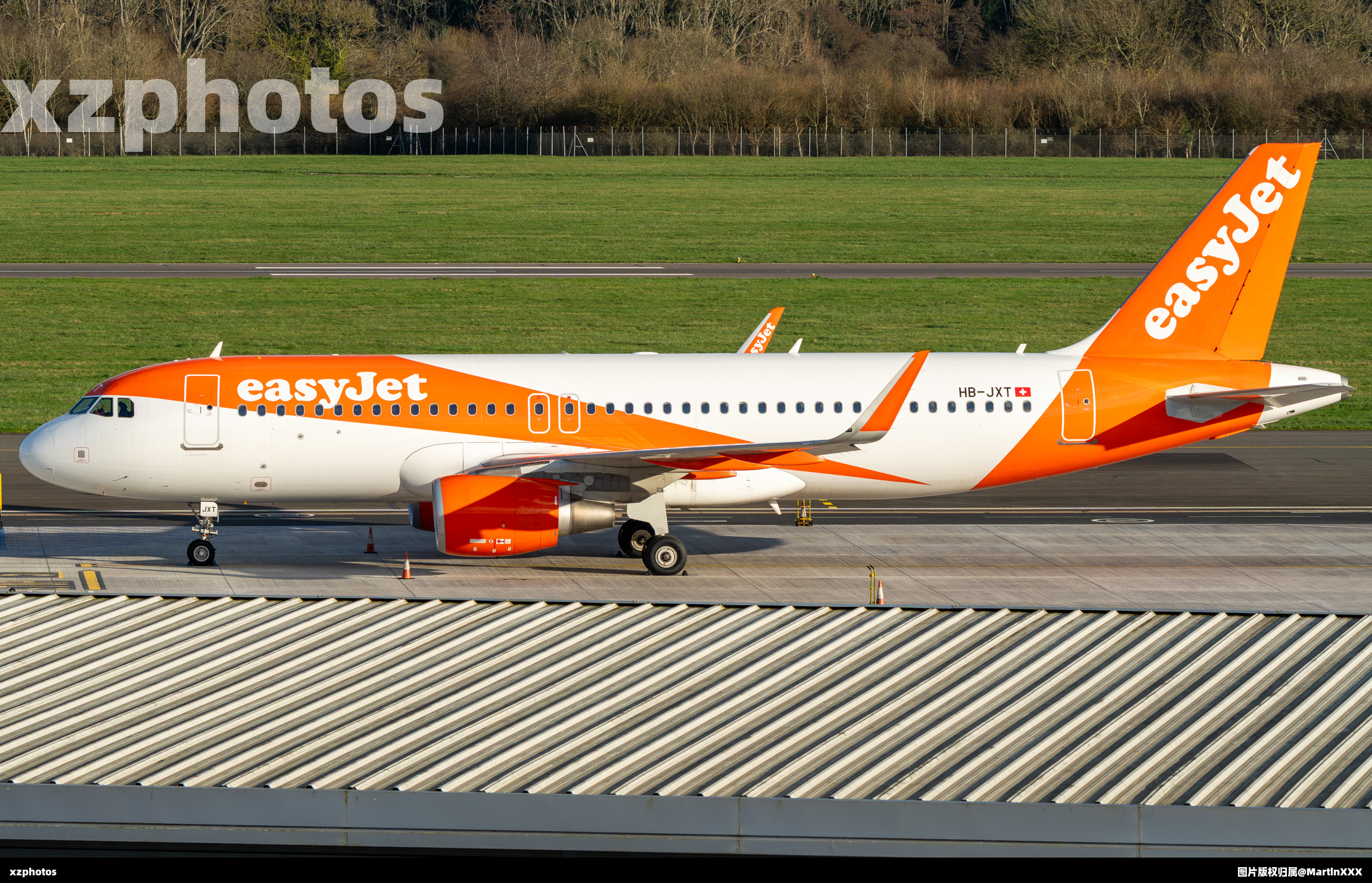 HB-JXT