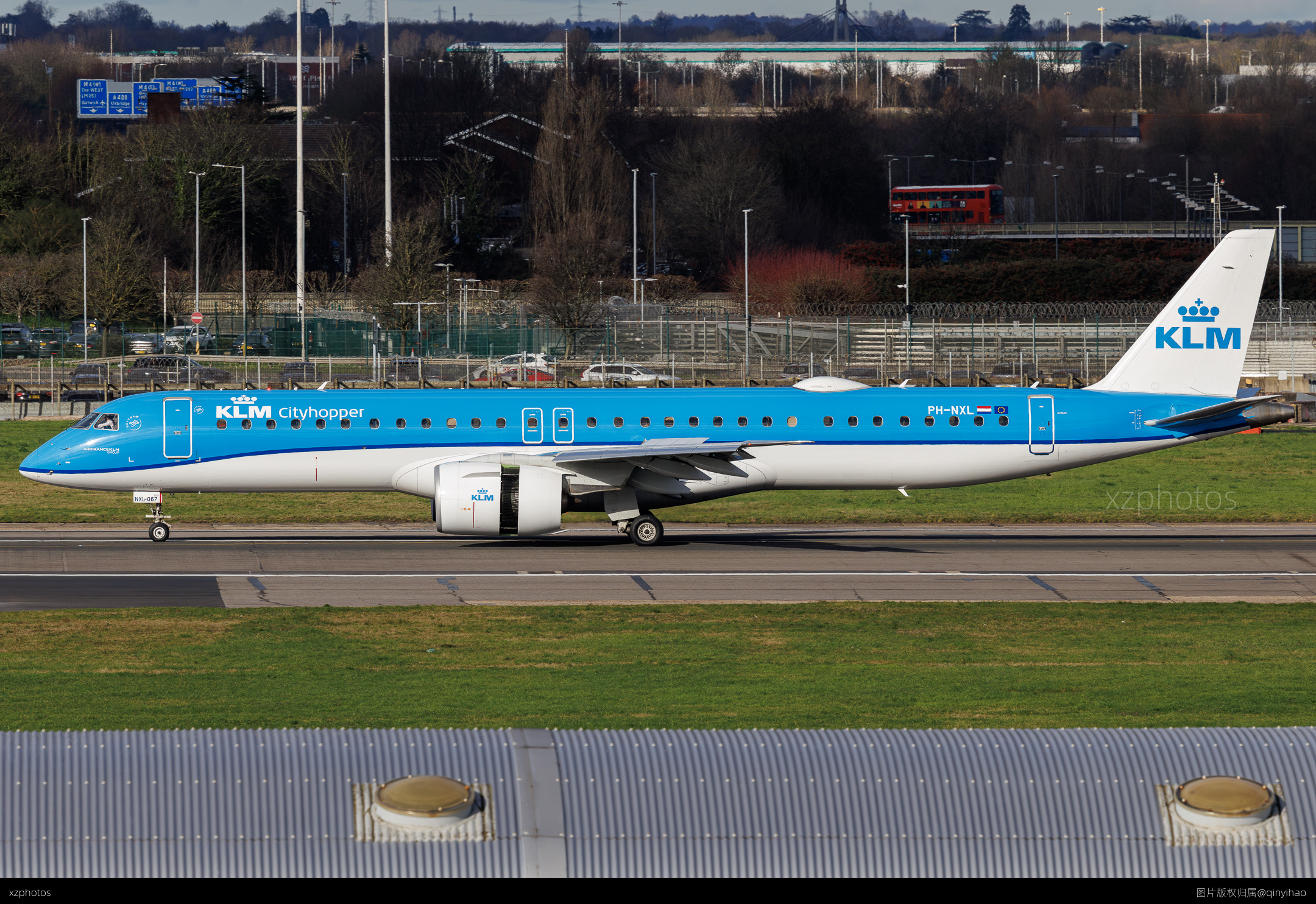 PH-NXL
