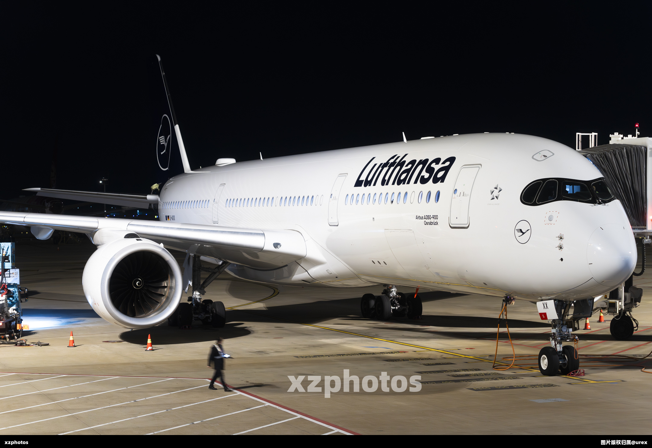 D-AIXX