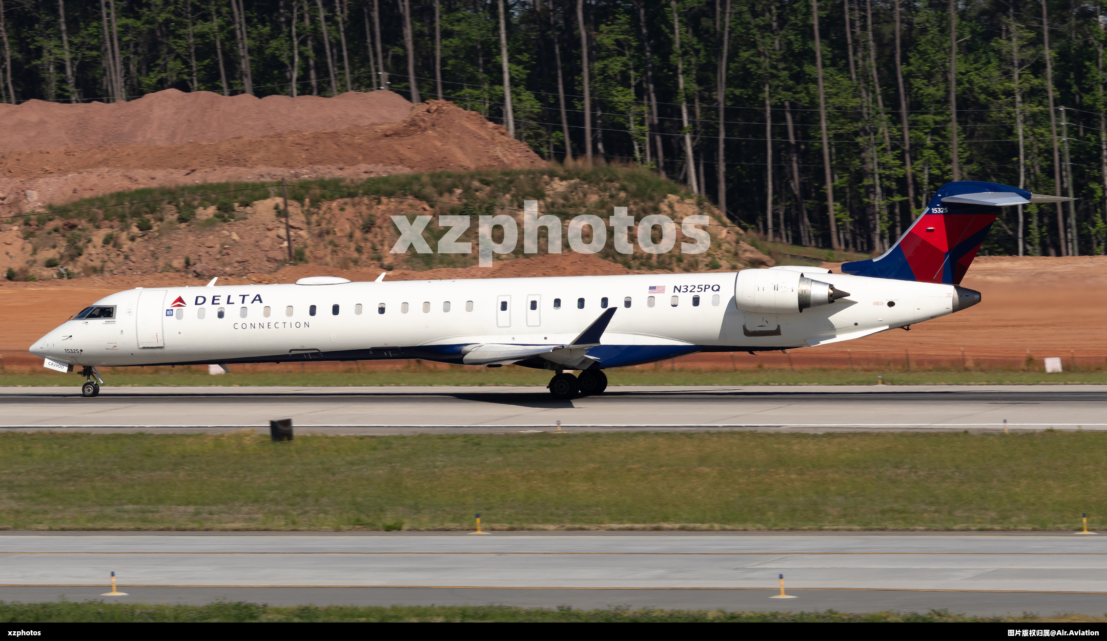 N325PQ