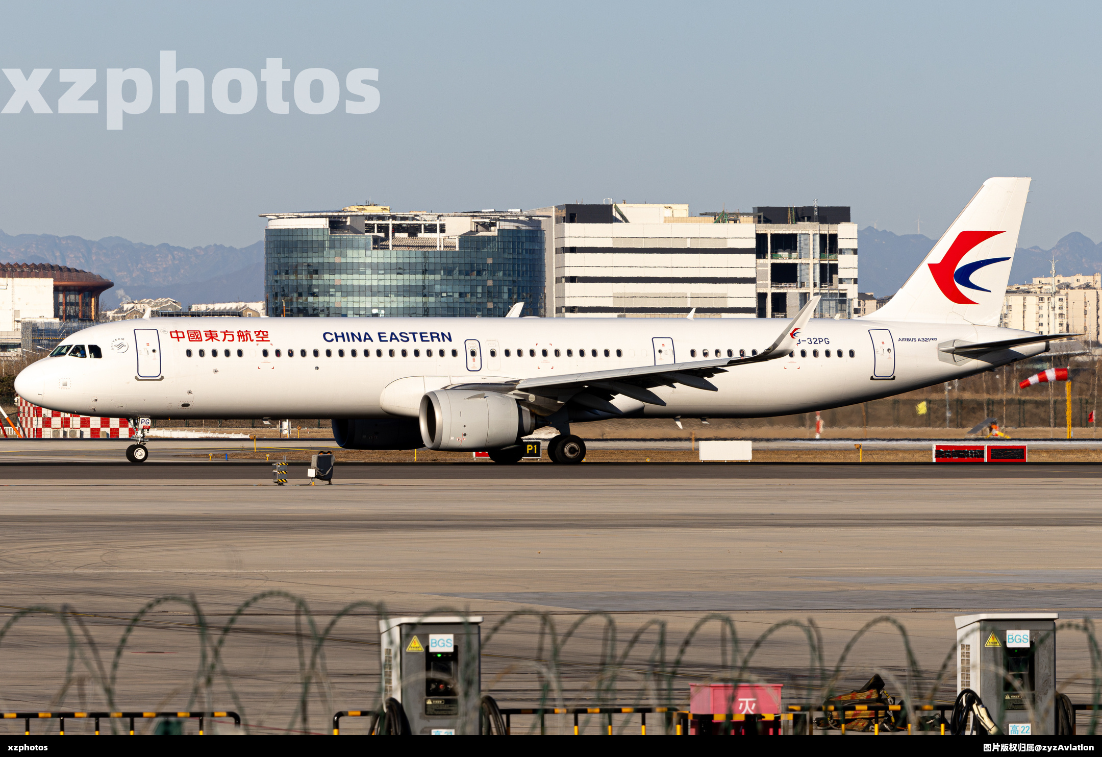 东方321 - XZPhotos 图库