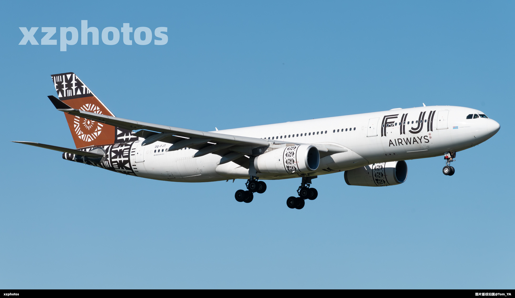 斐济航空A332 DQ-FJT 降落奥克兰机场