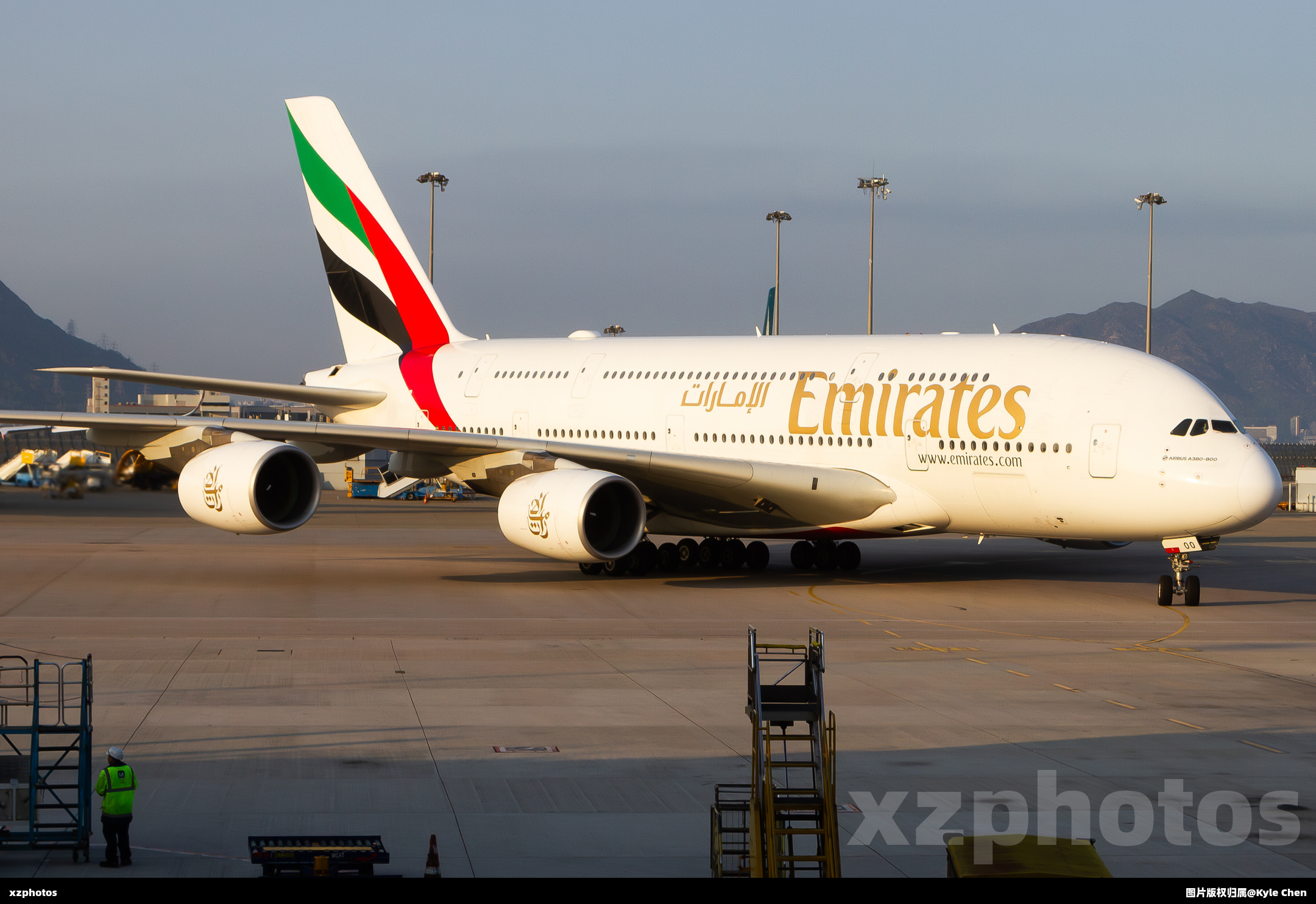 A6-EOO