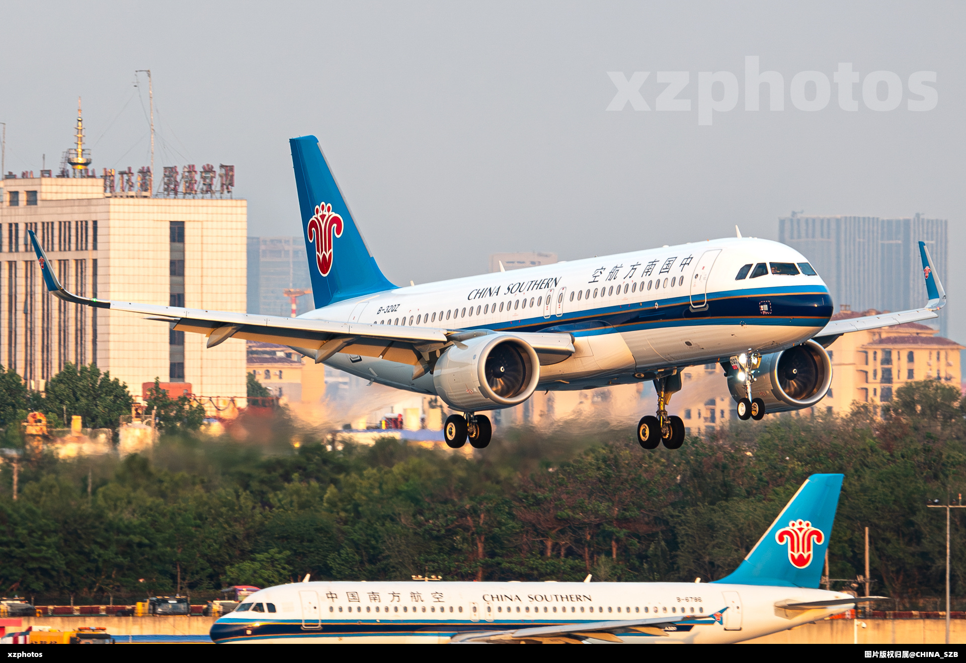 B-32QZ
