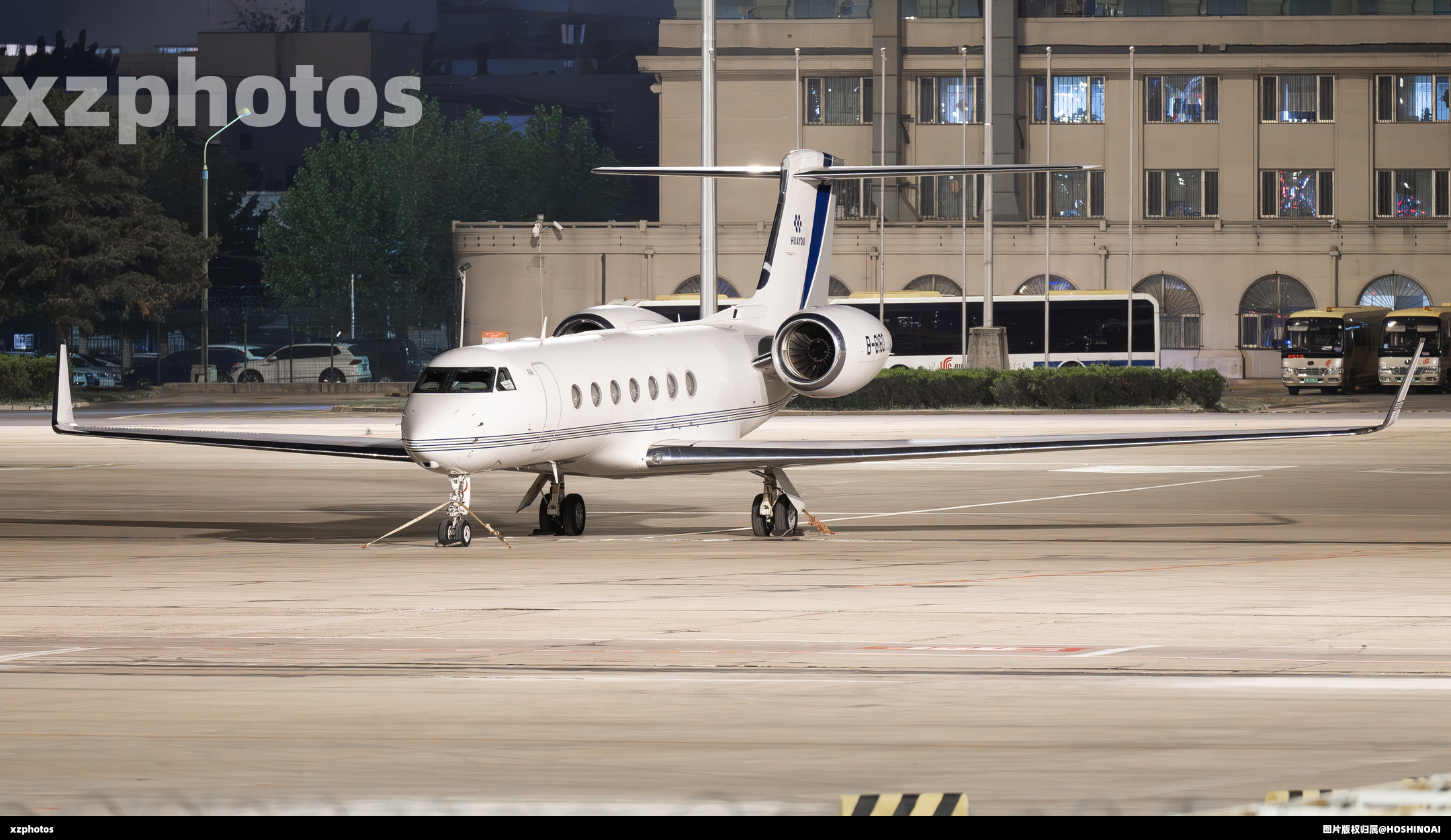 B-8160