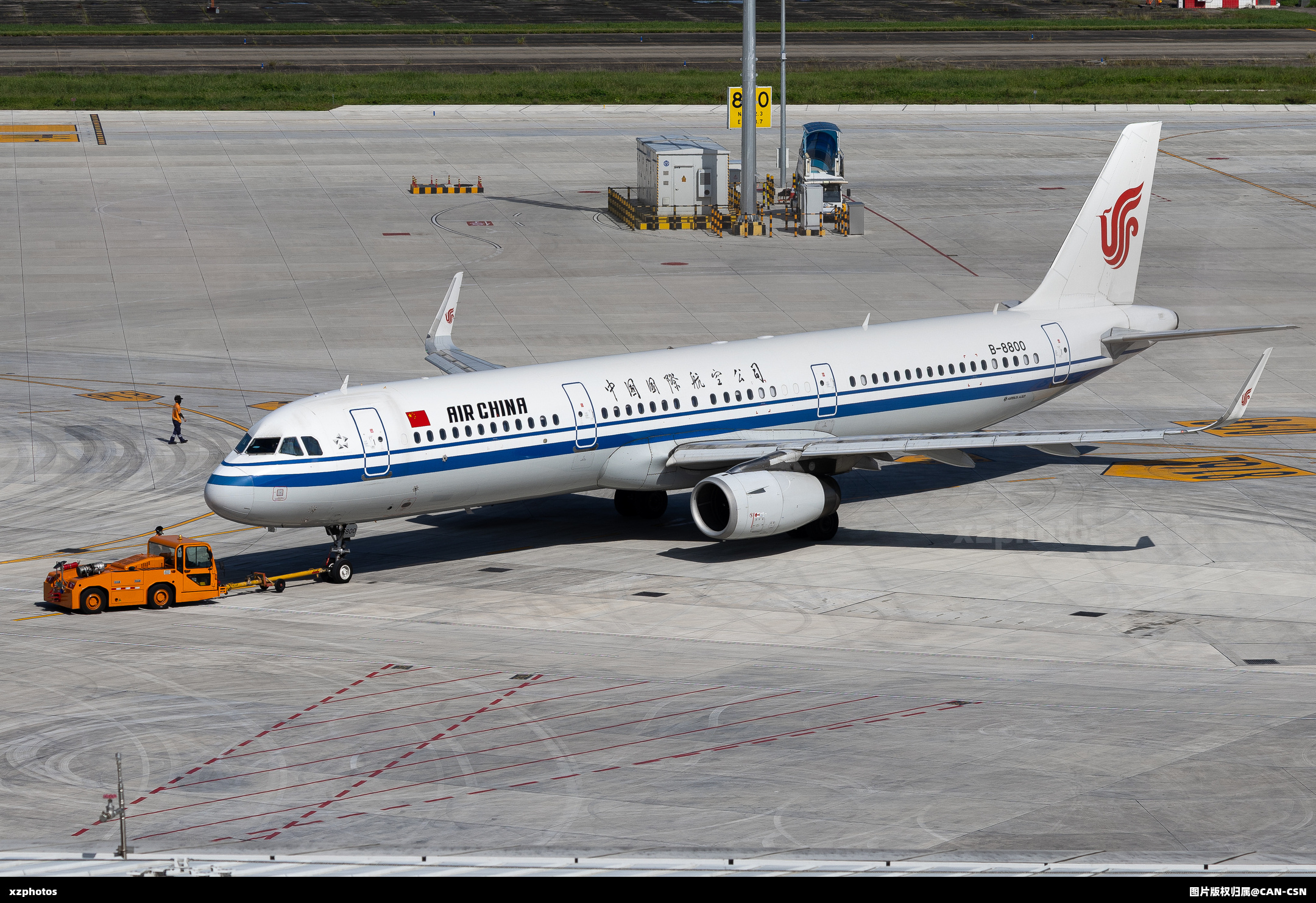 B-8800