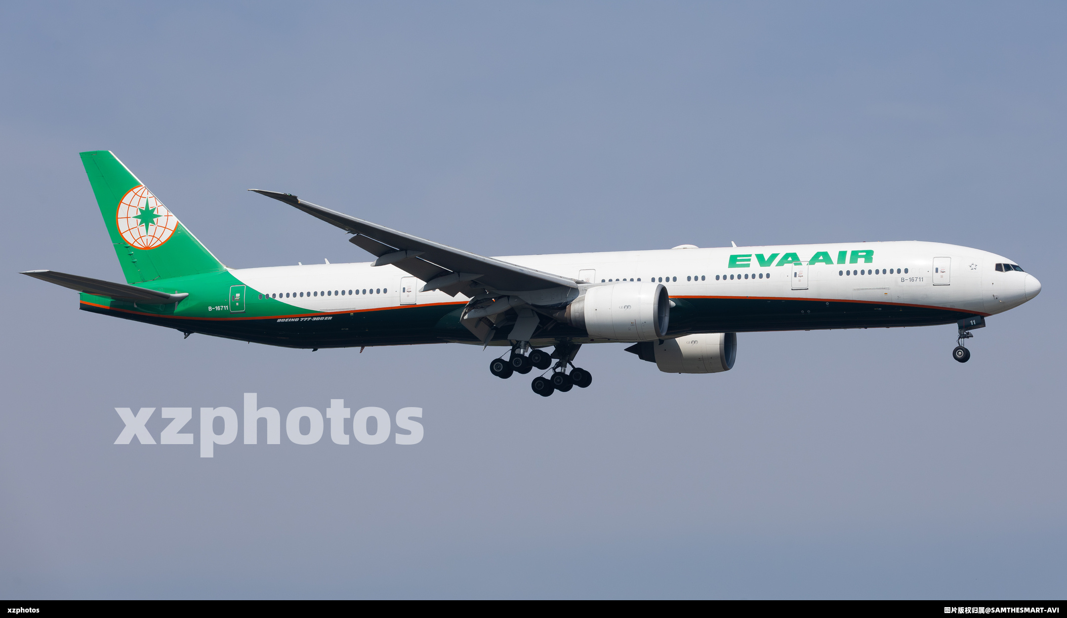 B-16711